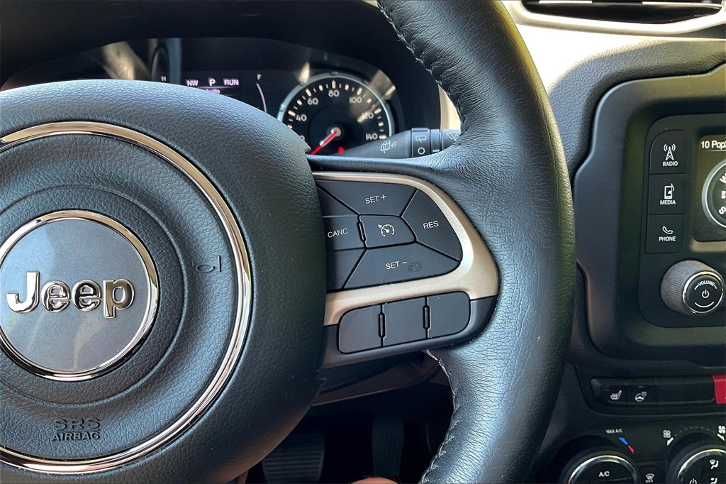 2017 Jeep Renegade Latitude - Photo 24