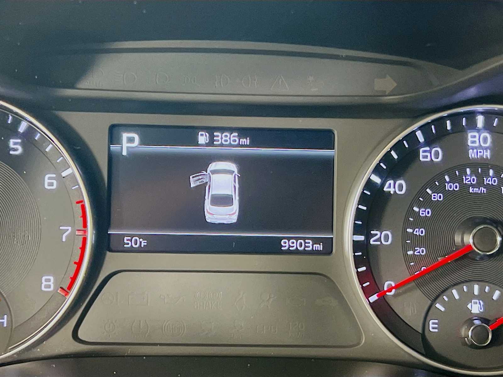 2024 Kia Forte LXS - Photo 12