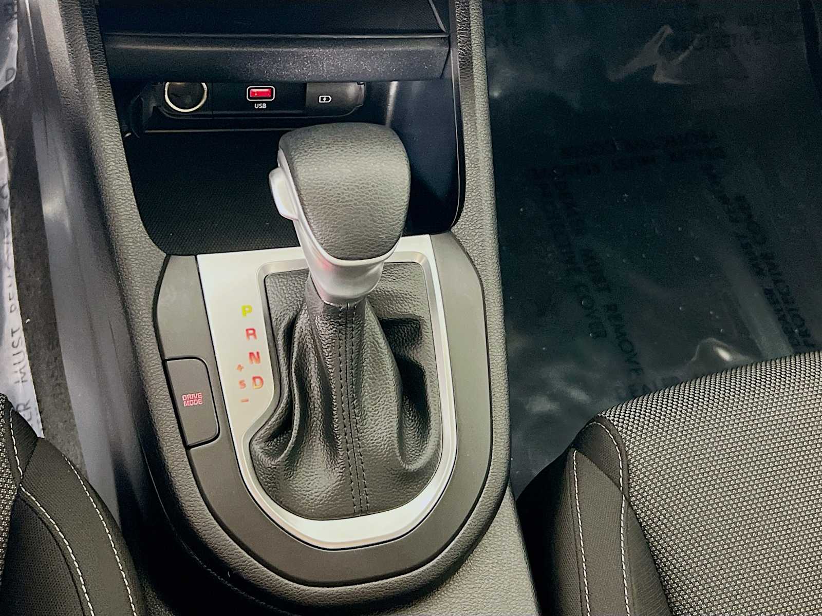 2024 Kia Forte LXS - Photo 16