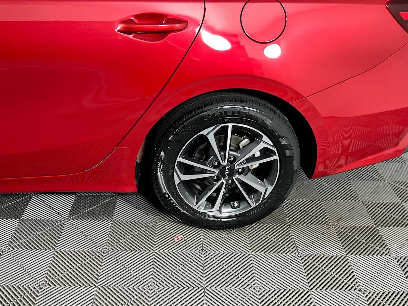 2024 Kia Forte LXS - Photo 29