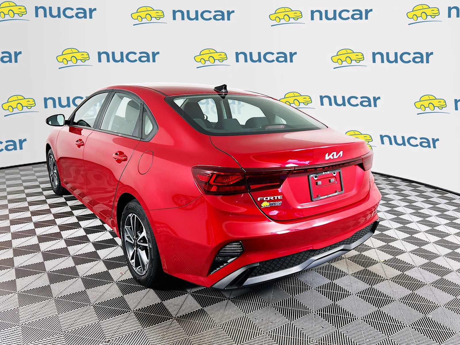 2024 Kia Forte LXS - Photo 5