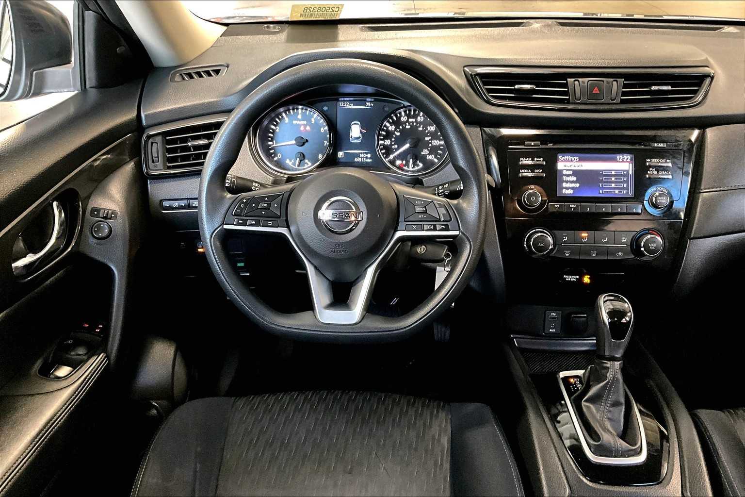 2017 Nissan Rogue S - Photo 18