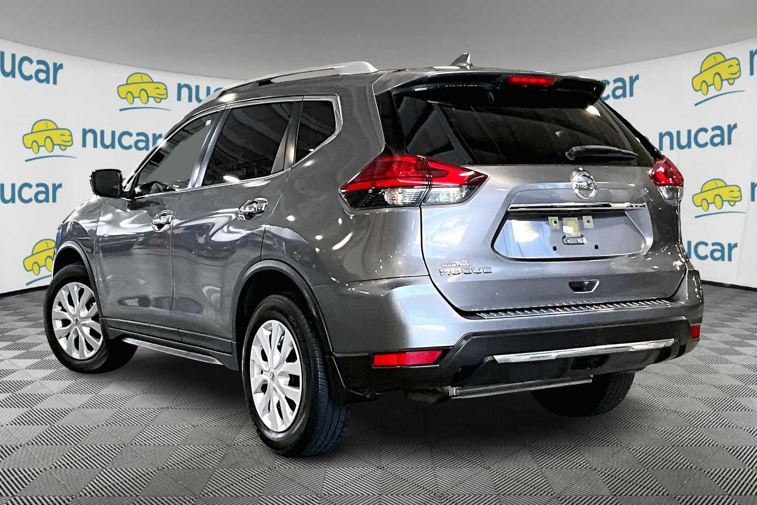 2017 Nissan Rogue S - Photo 4