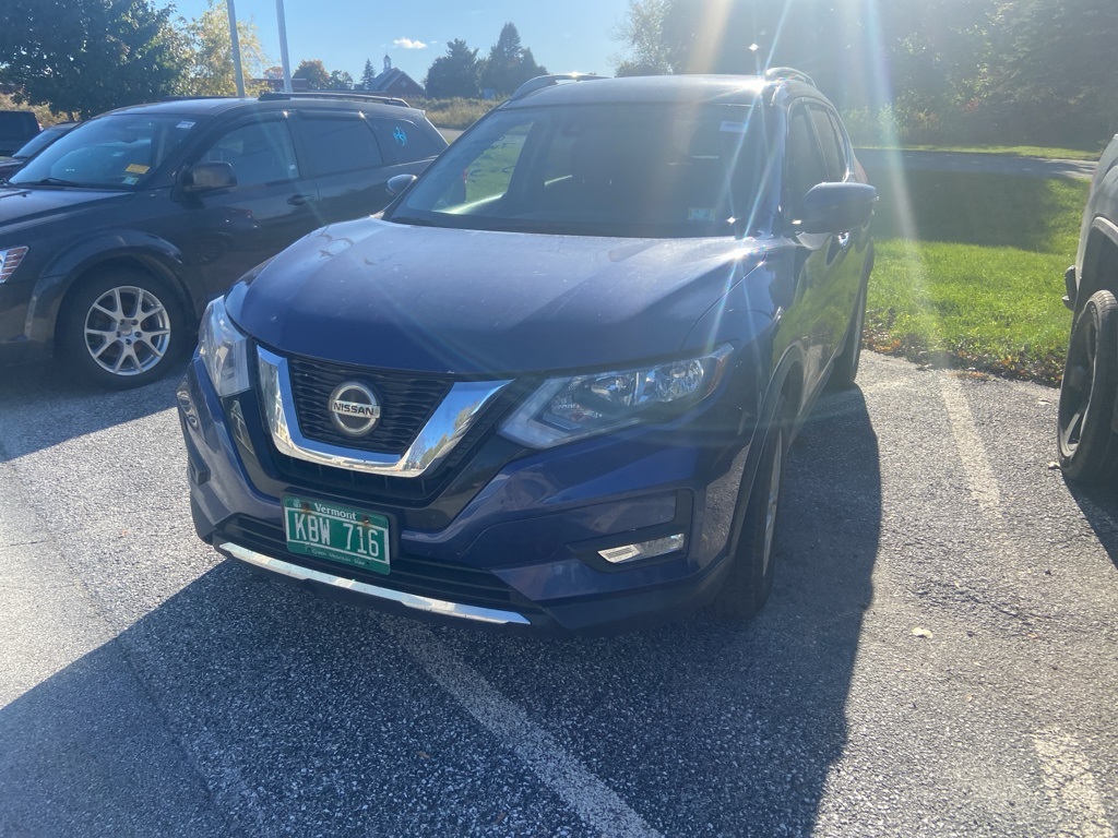 2019 Nissan Rogue SV - Photo 3