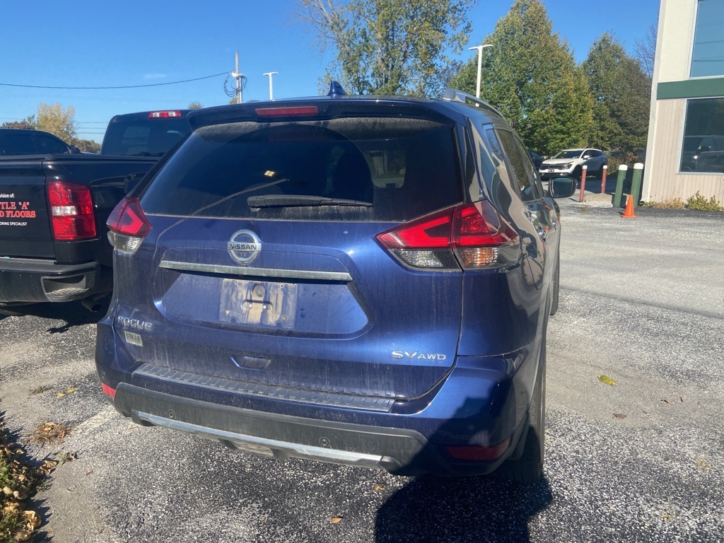 2019 Nissan Rogue SV - Photo 5