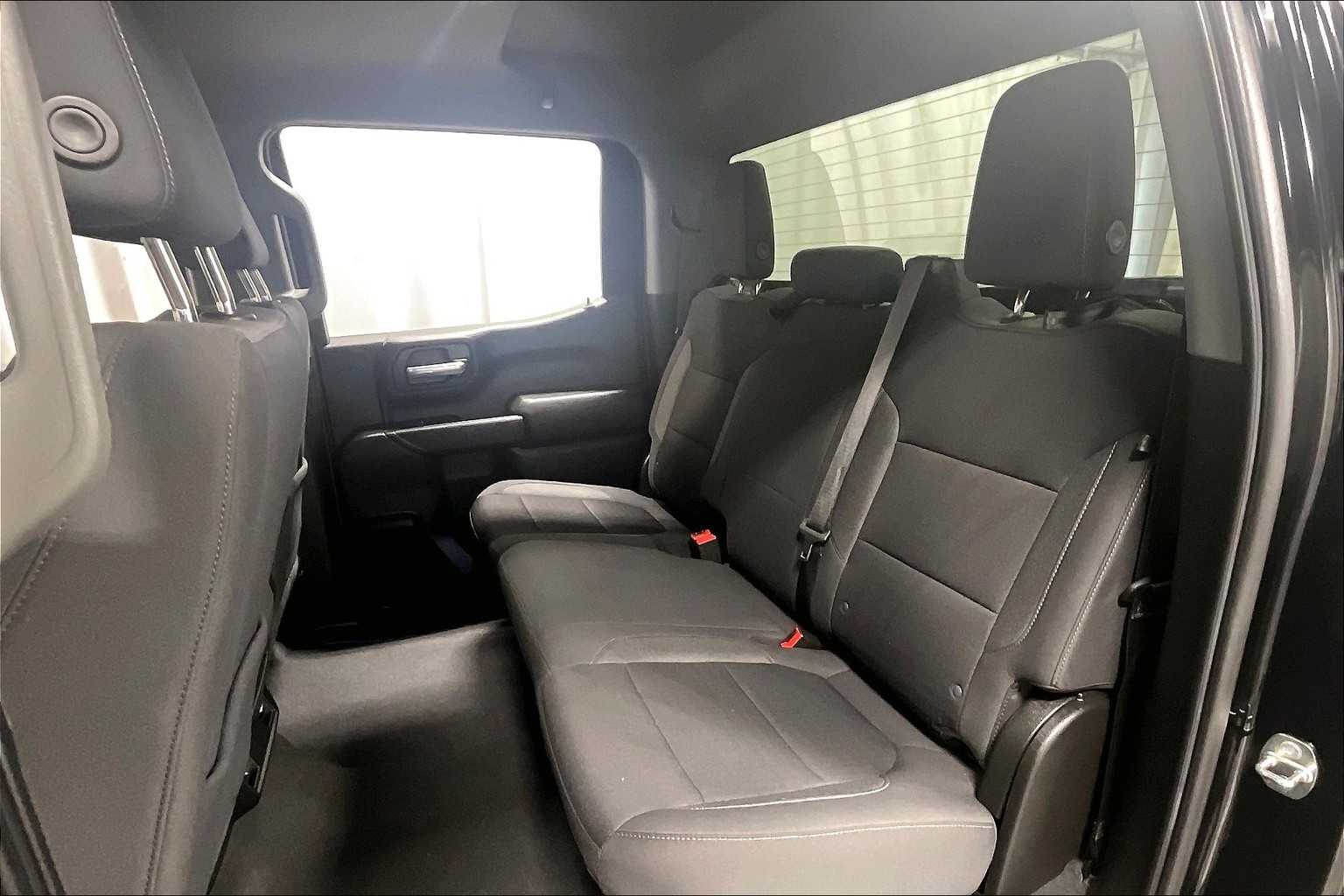 2022 Chevrolet Silverado 1500 LTD Custom - Photo 15