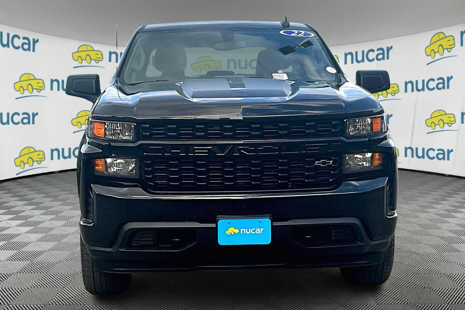 2022 Chevrolet Silverado 1500 LTD Custom - Photo 2