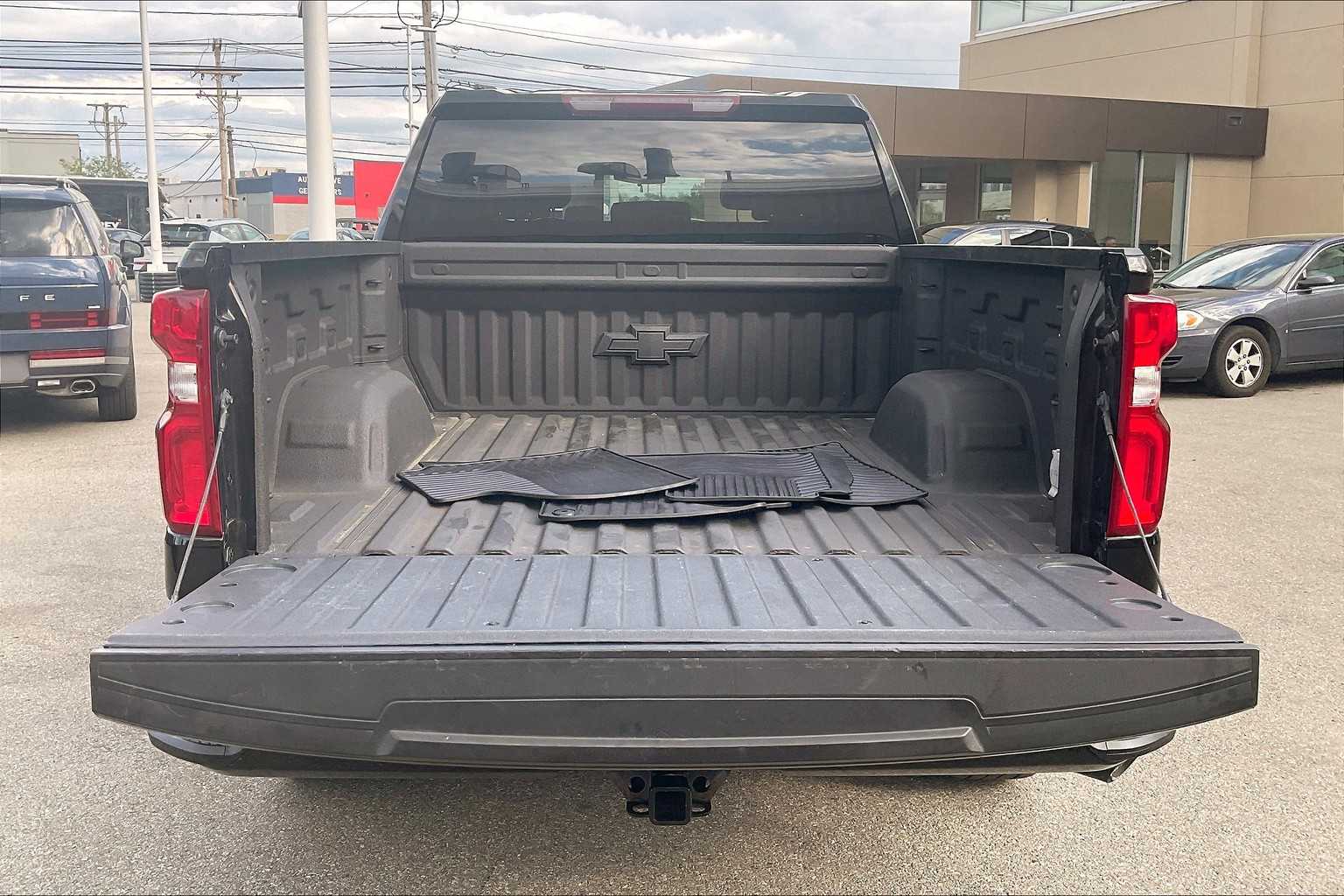 2022 Chevrolet Silverado 1500 LTD Custom - Photo 31