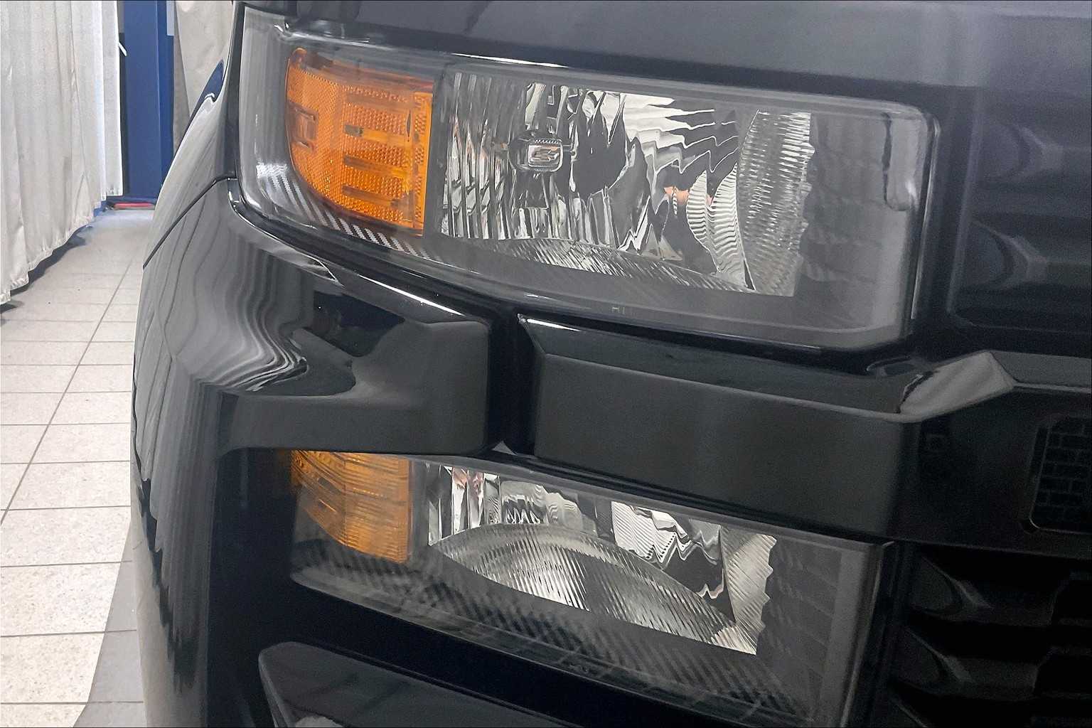 2022 Chevrolet Silverado 1500 LTD Custom - Photo 33