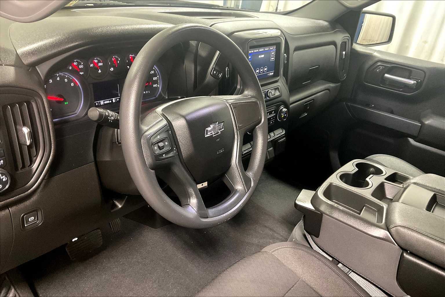 2022 Chevrolet Silverado 1500 LTD Custom - Photo 8