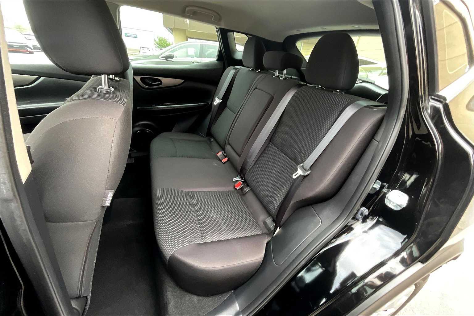 2018 Nissan Rogue Sport S - Photo 15