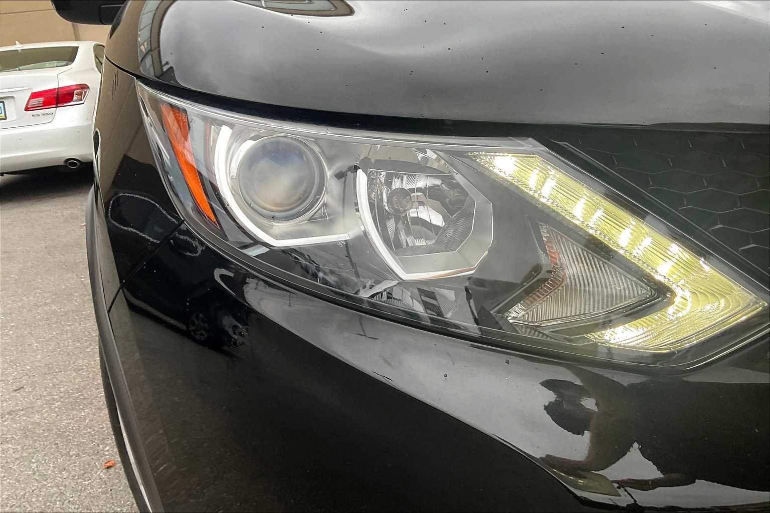 2018 Nissan Rogue Sport S - Photo 33