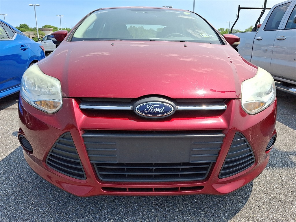 2014 Ford Focus SE - Photo 2