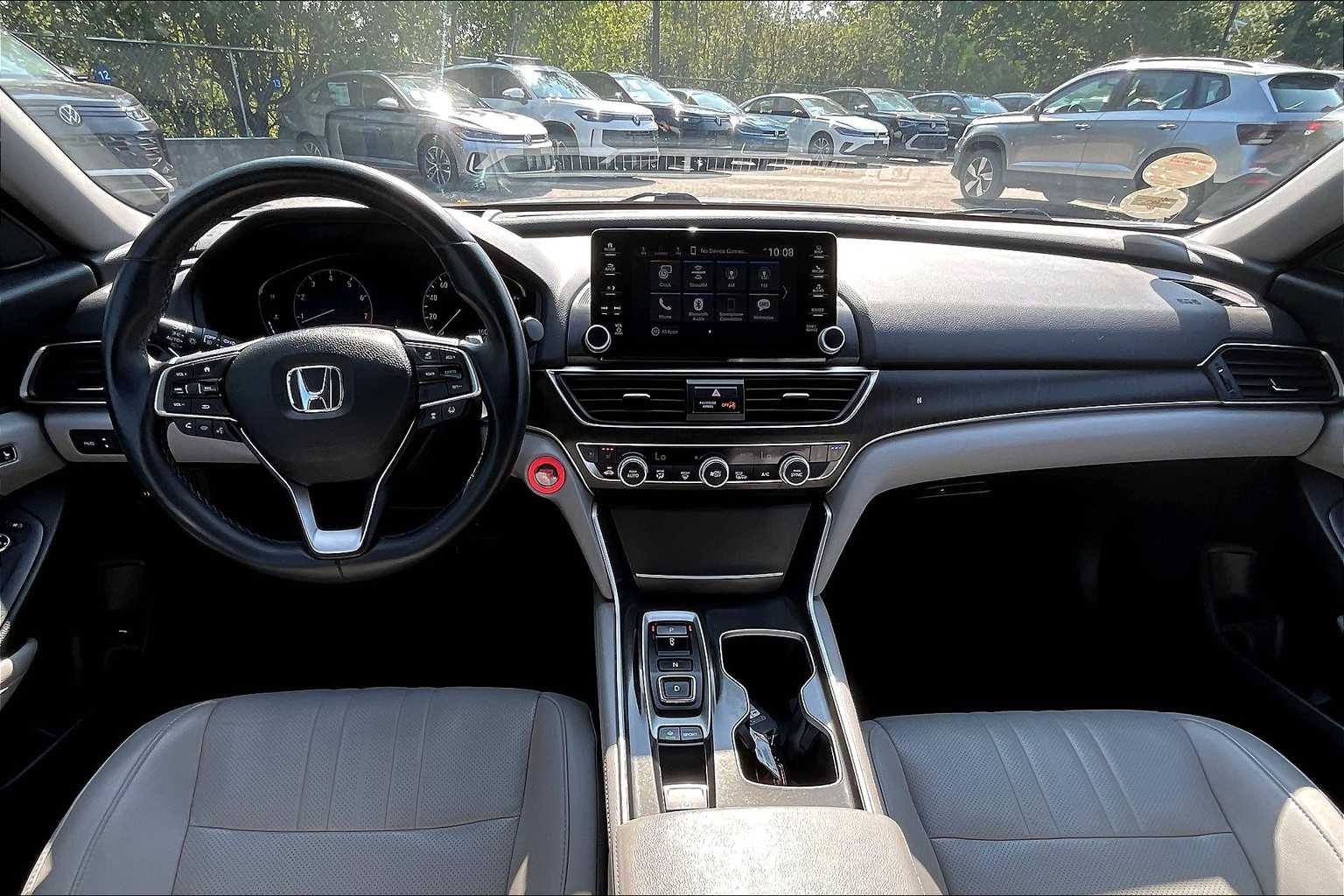 2018 Honda Accord Touring 2.0T - Photo 21