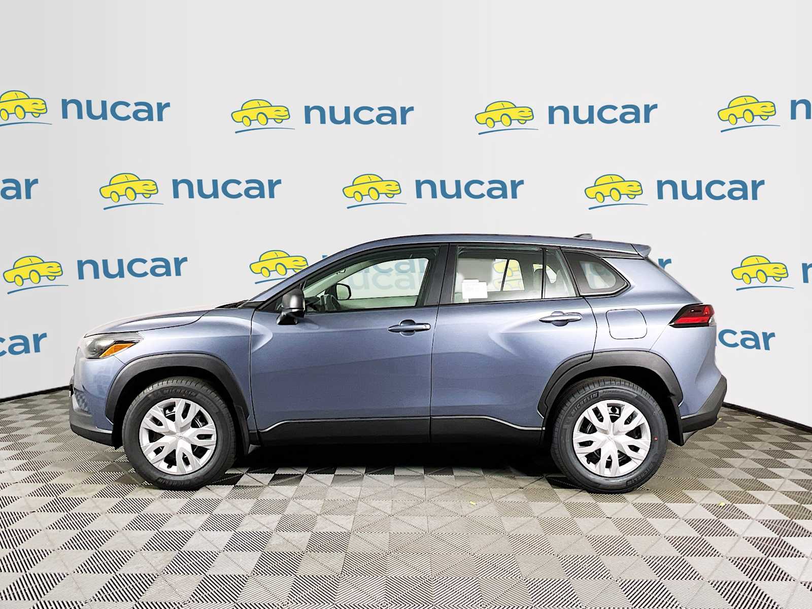 2026 Toyota Corolla Cross L - Photo 3