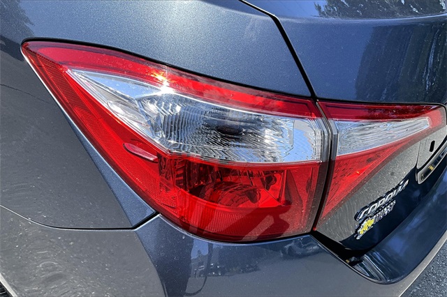 2014 Toyota Corolla L - Photo 31