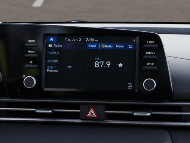 2025 Hyundai Elantra SE - Photo 13