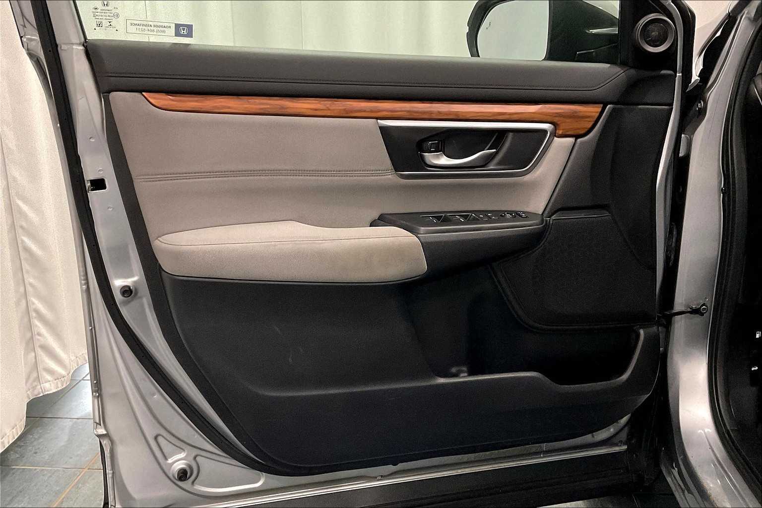 2017 Honda CR-V EX - Photo 9