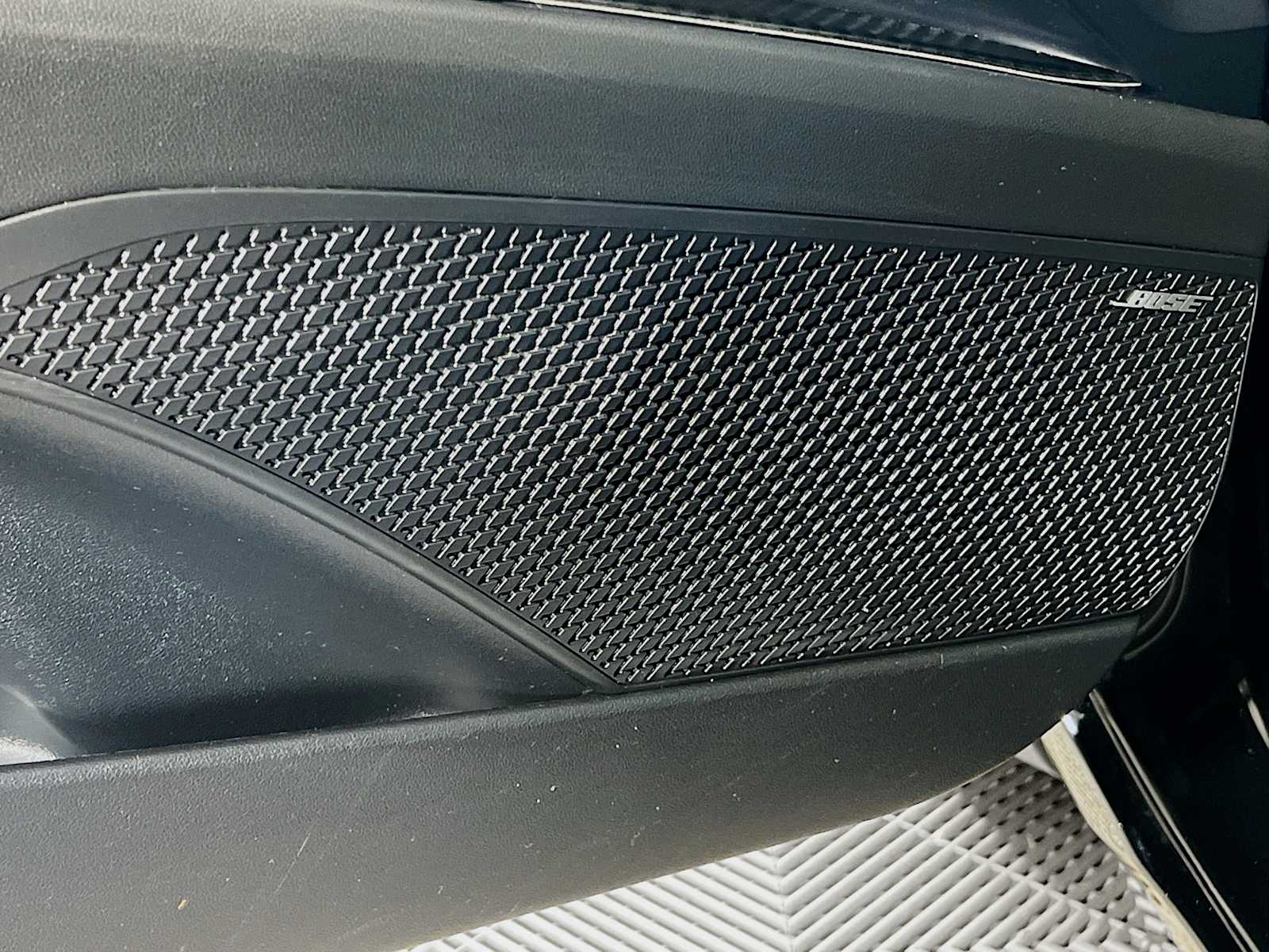 2023 Hyundai Elantra Limited - Photo 19