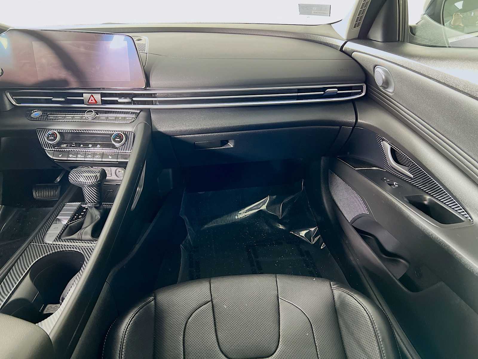 2023 Hyundai Elantra Limited - Photo 25