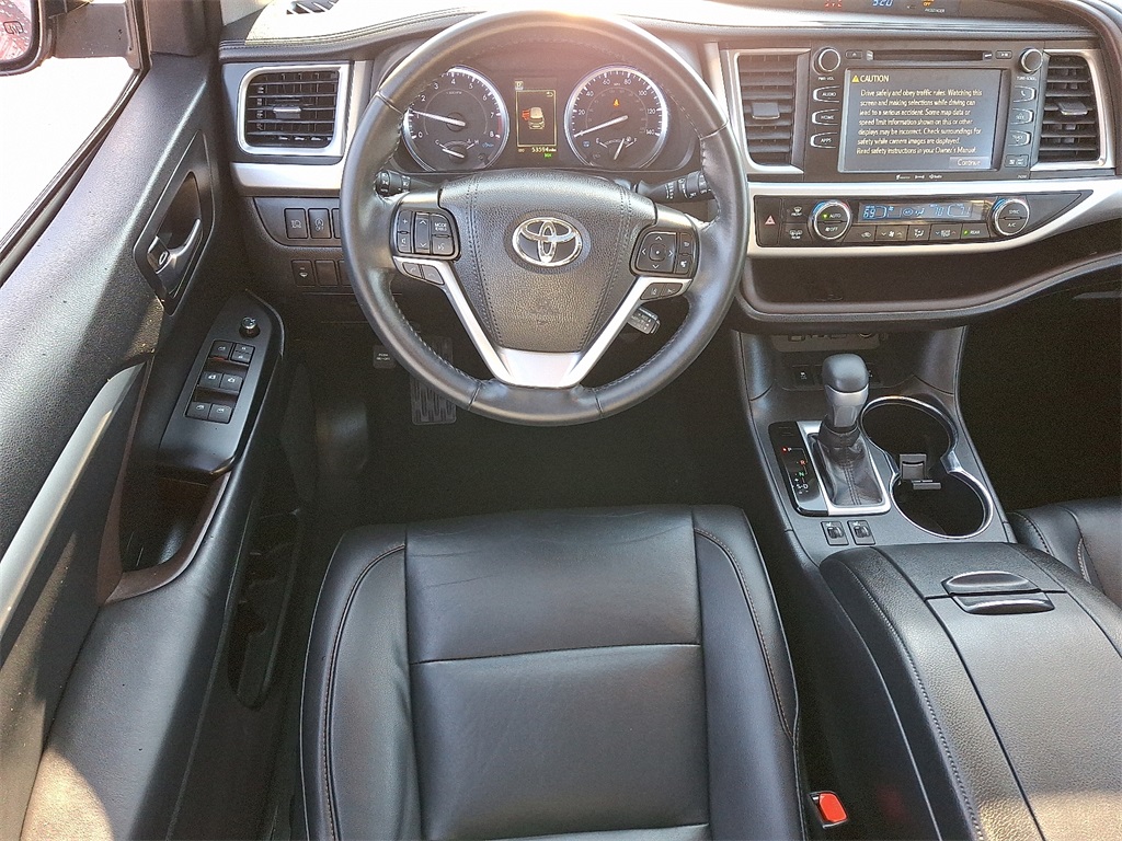 2019 Toyota Highlander XLE - Photo 13