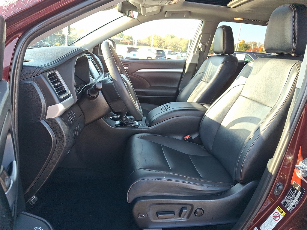 2019 Toyota Highlander XLE - Photo 15