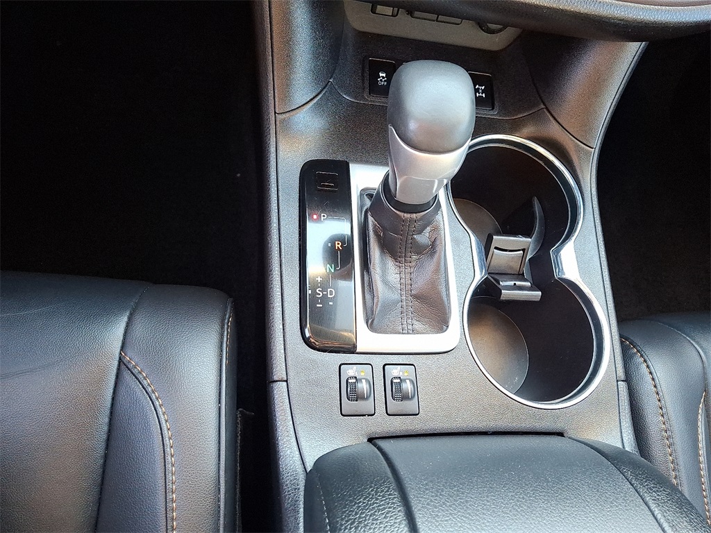 2019 Toyota Highlander XLE - Photo 17