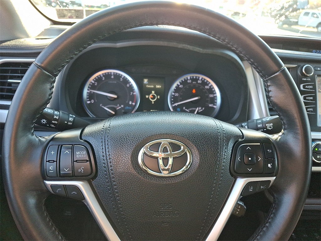 2019 Toyota Highlander XLE - Photo 22