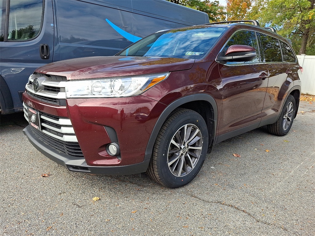 2019 Toyota Highlander XLE - Photo 3