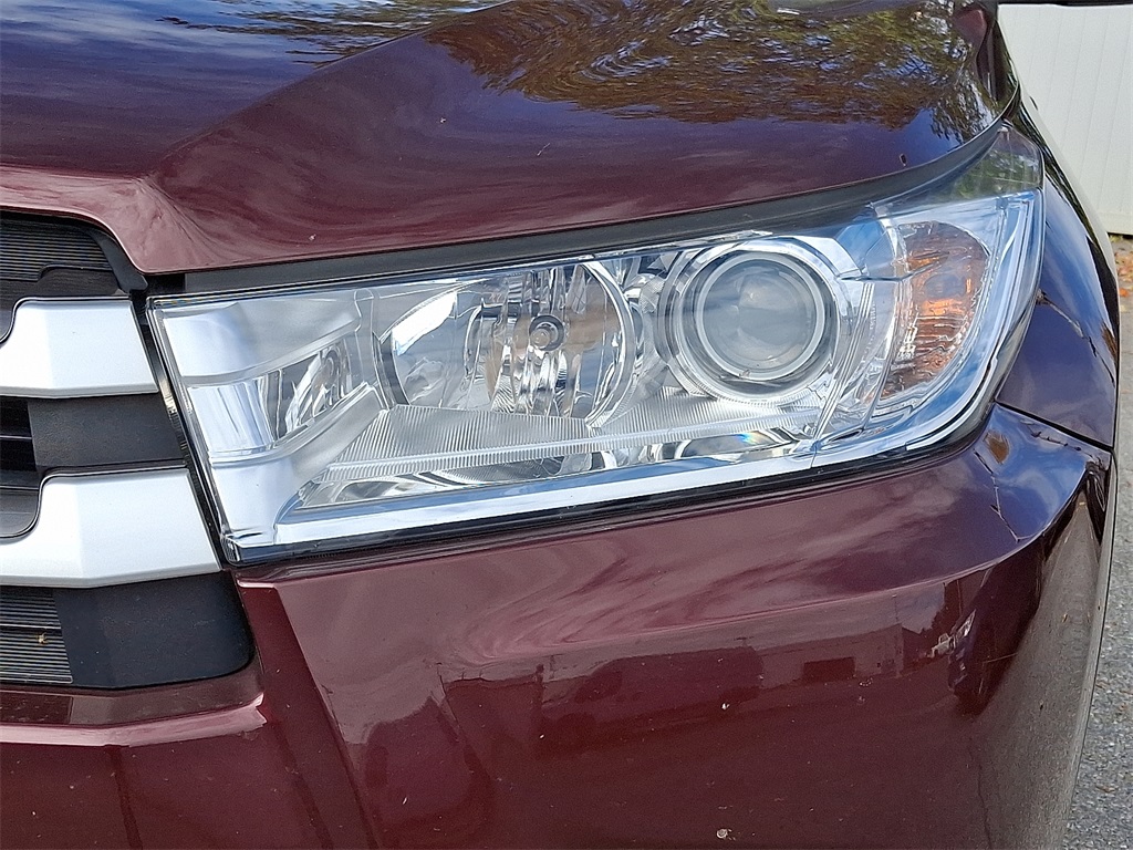 2019 Toyota Highlander XLE - Photo 9