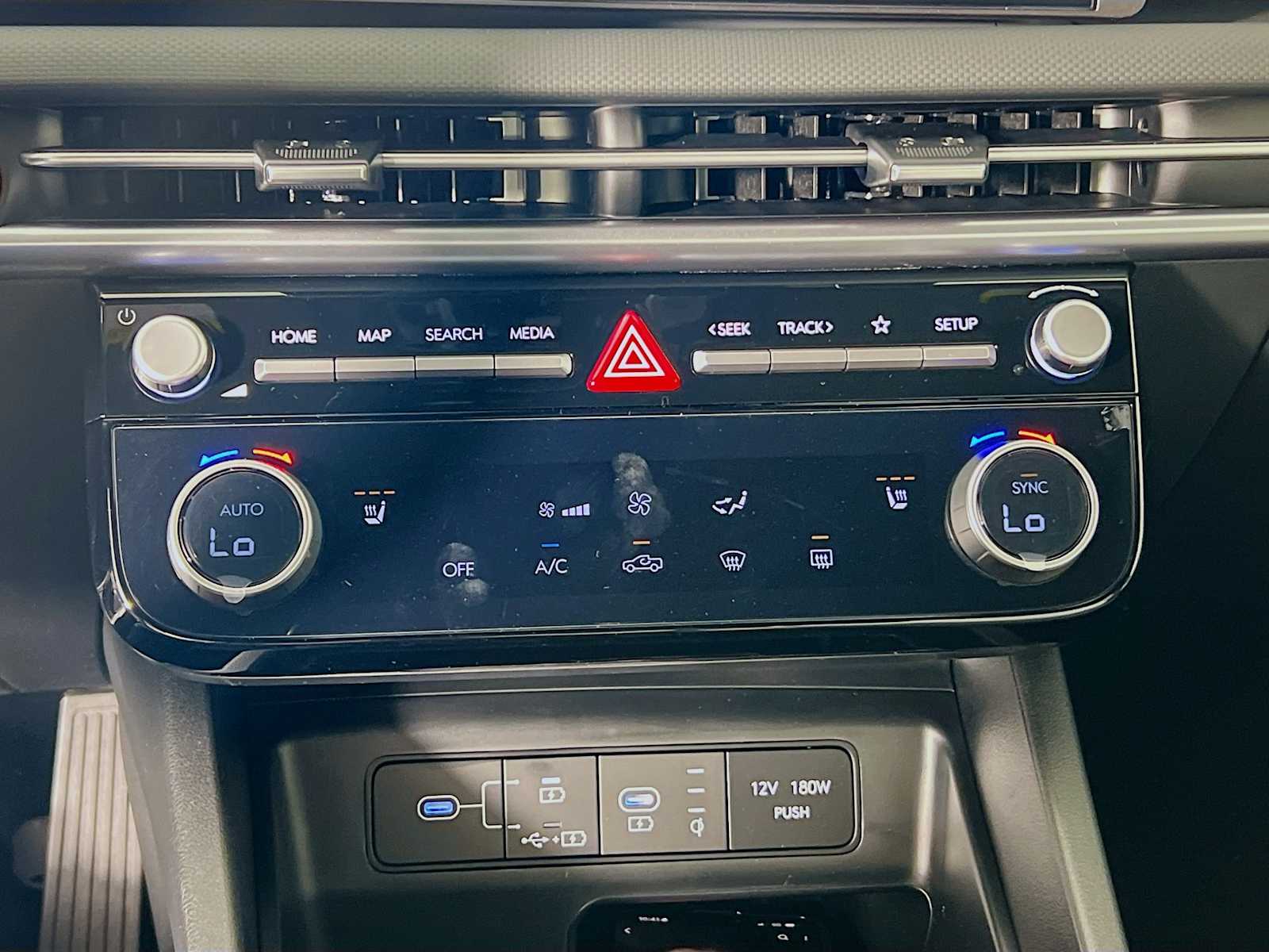 2025 Hyundai Santa Cruz SEL Activity - Photo 11