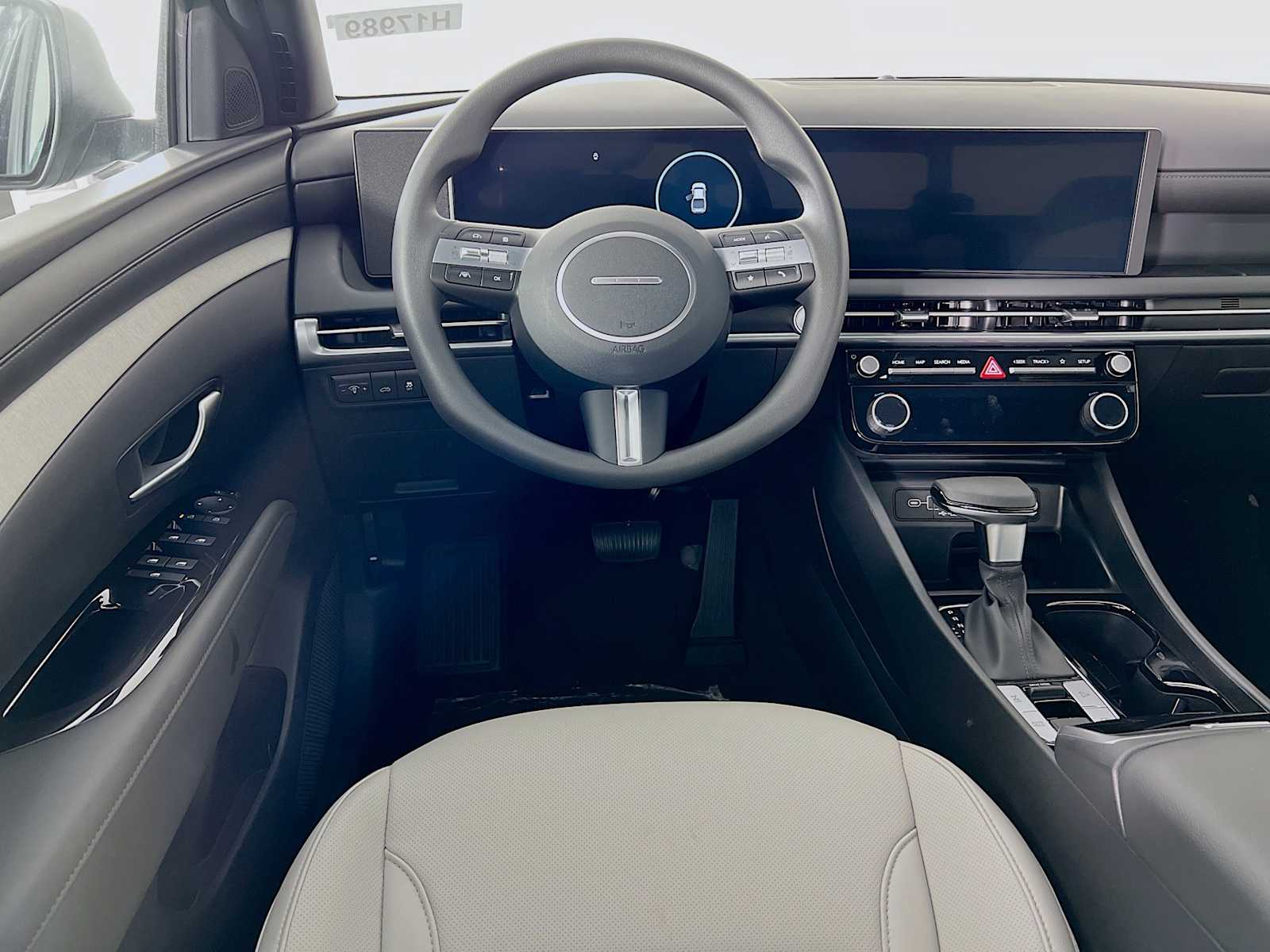 2025 Hyundai Santa Cruz SEL Activity - Photo 16