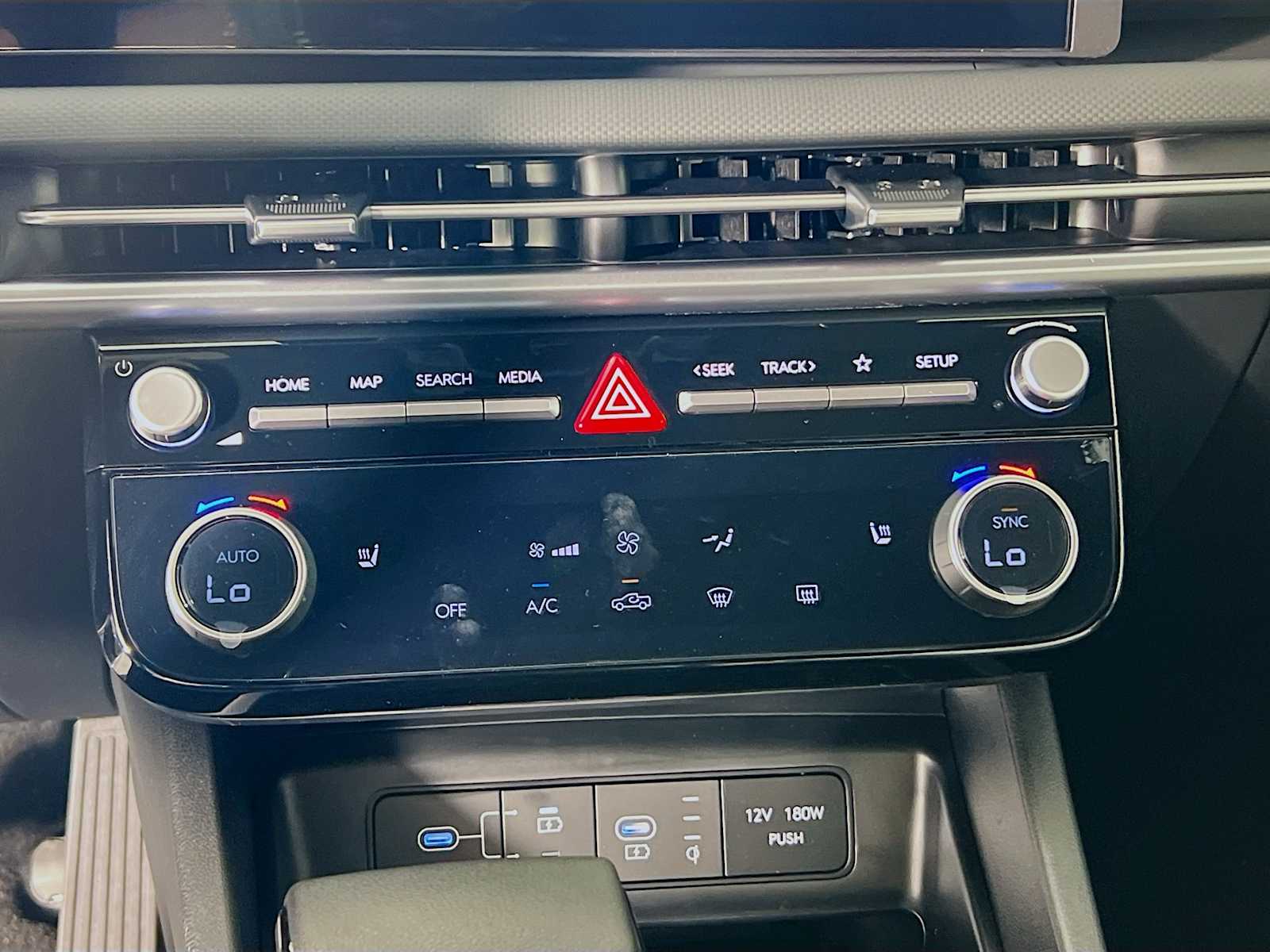 2025 Hyundai Santa Cruz SEL Activity - Photo 9