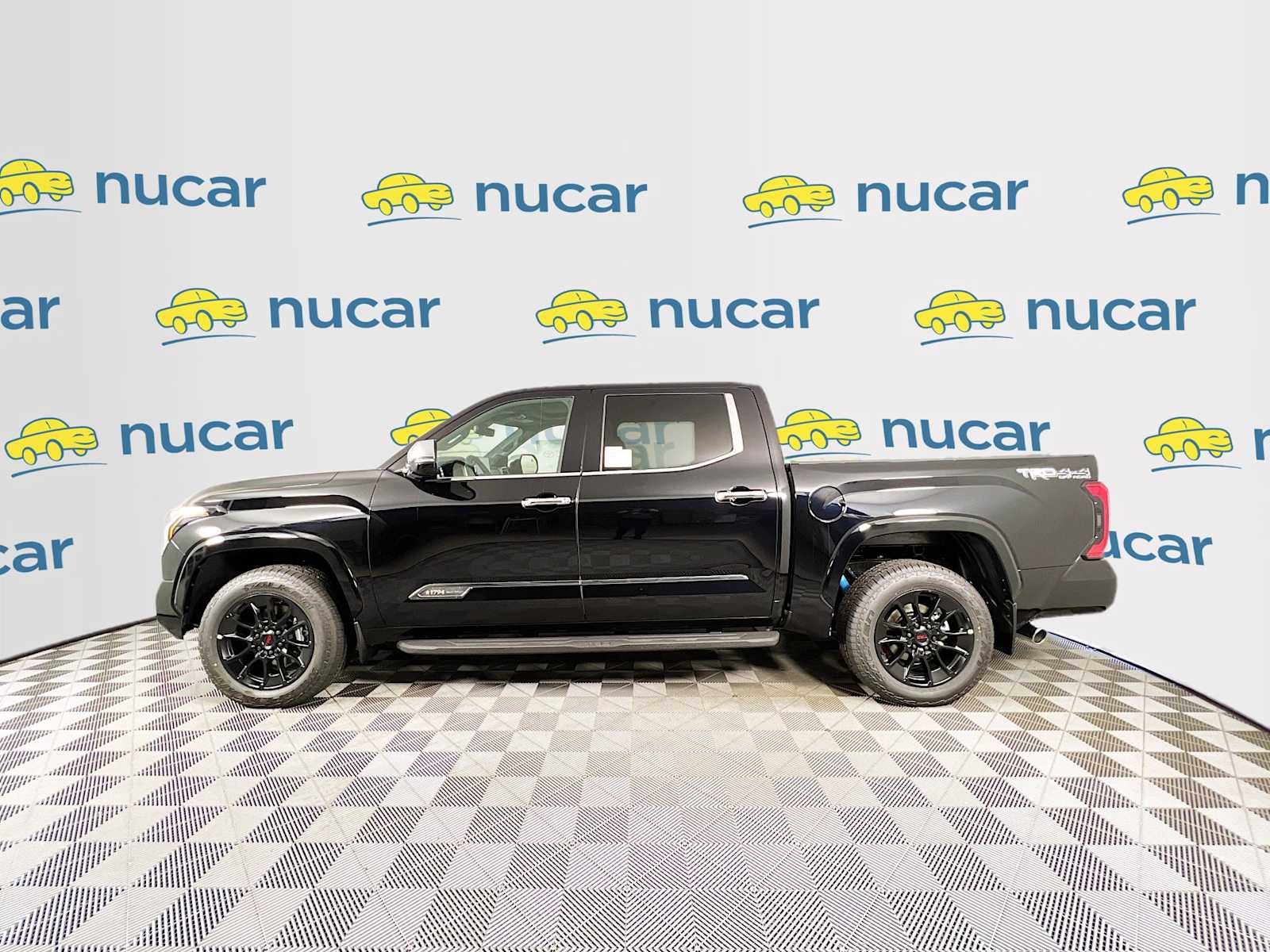 2025 Toyota Tundra 1794 Edition - Photo 3