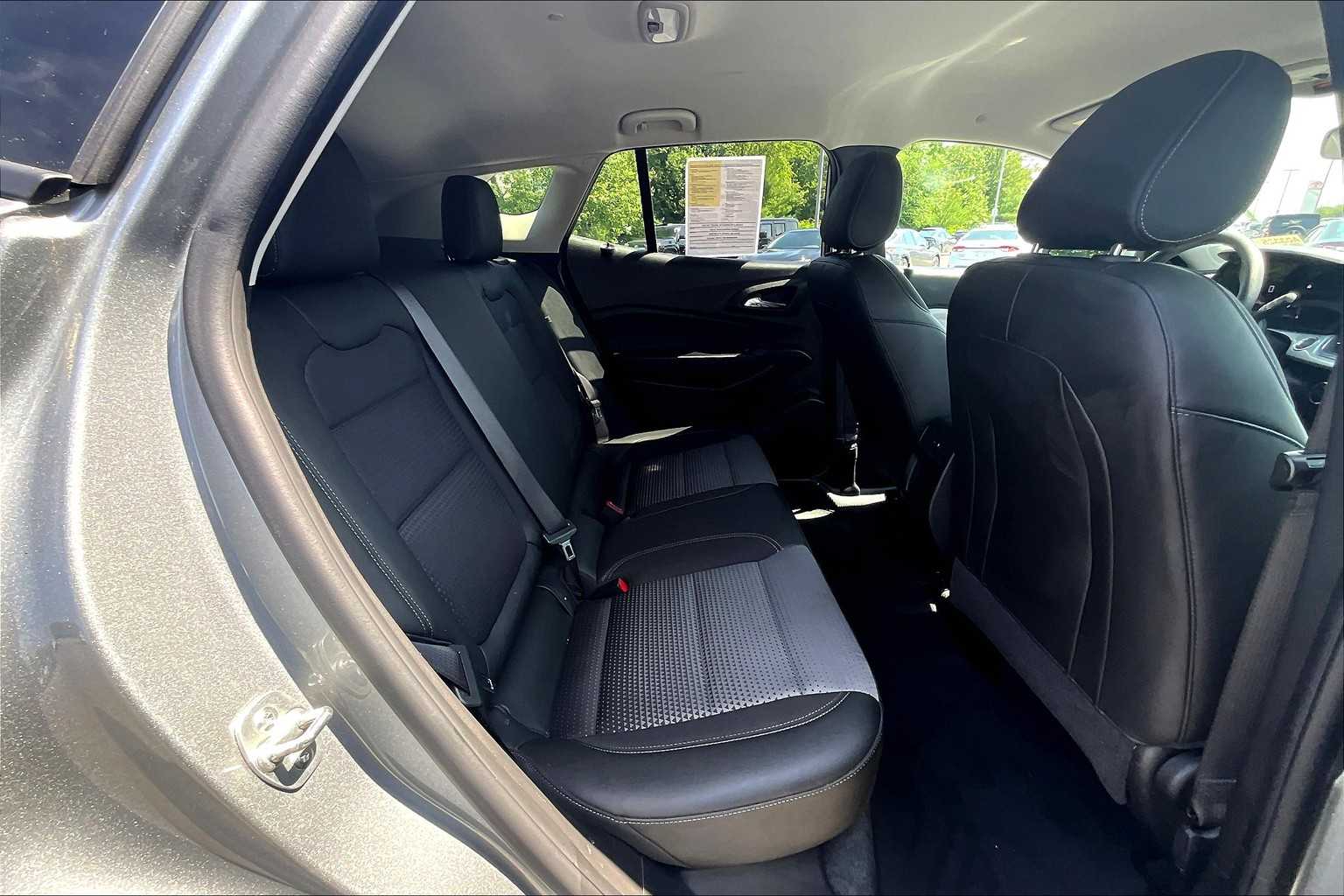 2024 Chevrolet Trax LT - Photo 16