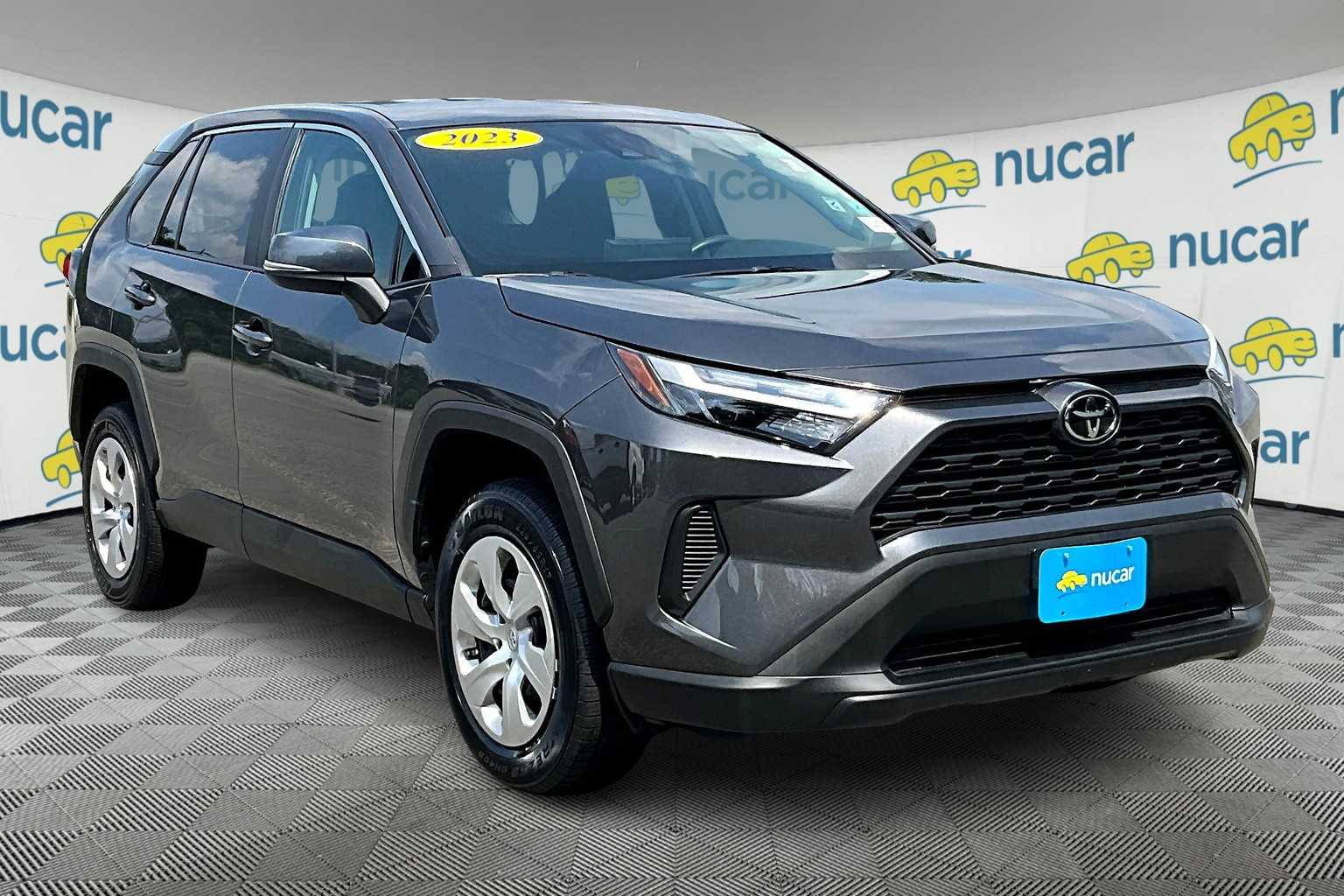 2023 Toyota RAV4 LE