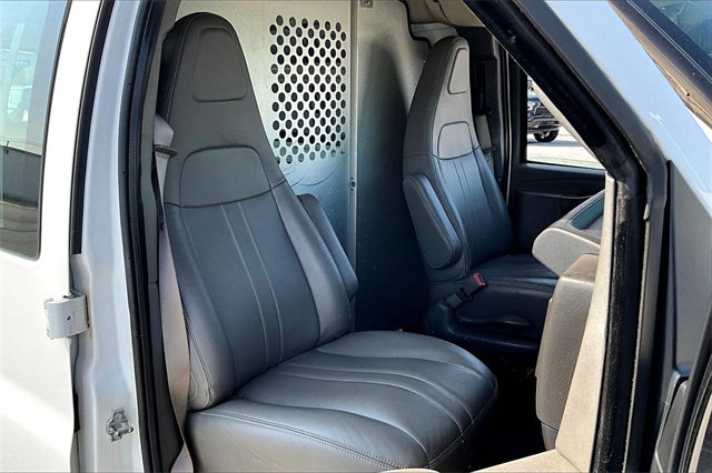2019 Chevrolet Express 2500 Work Van - Photo 11