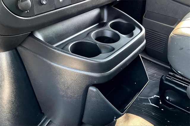 2019 Chevrolet Express 2500 Work Van - Photo 16