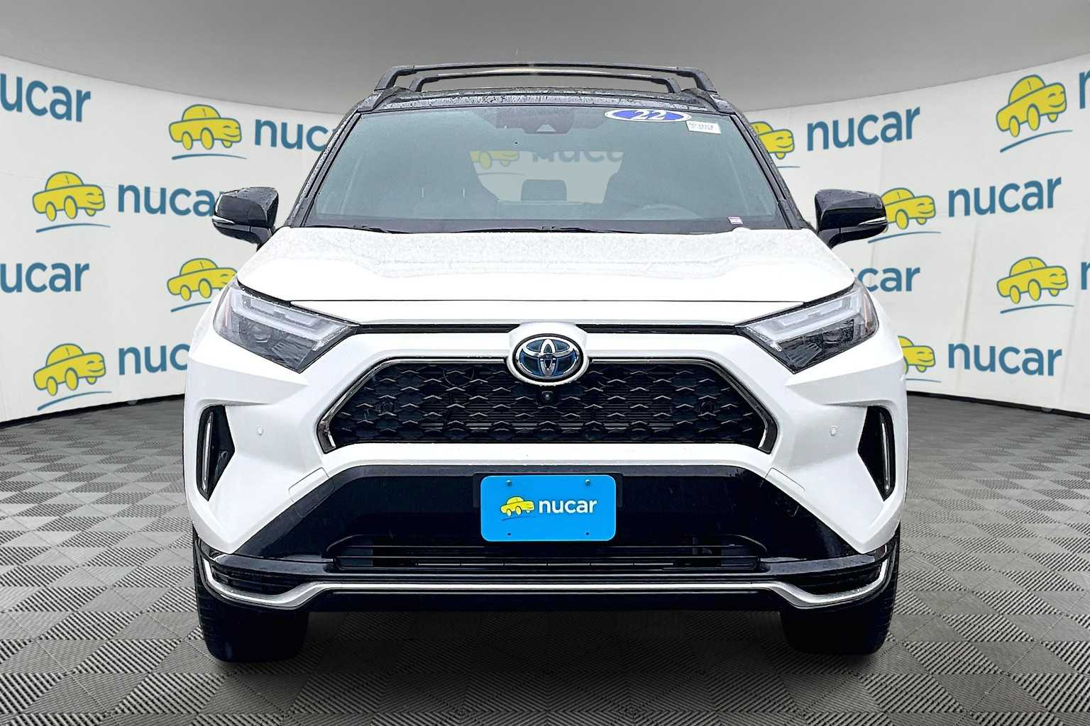 2022 Toyota RAV4 Prime XSE - Photo 2