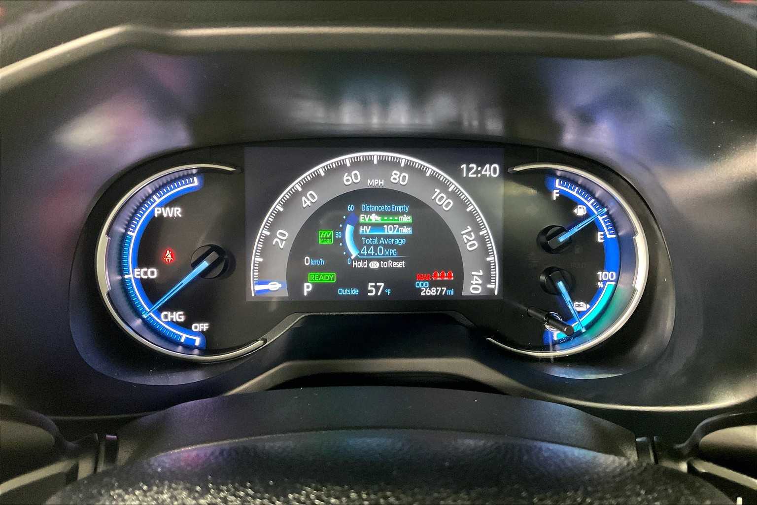 2022 Toyota RAV4 Prime XSE - Photo 26