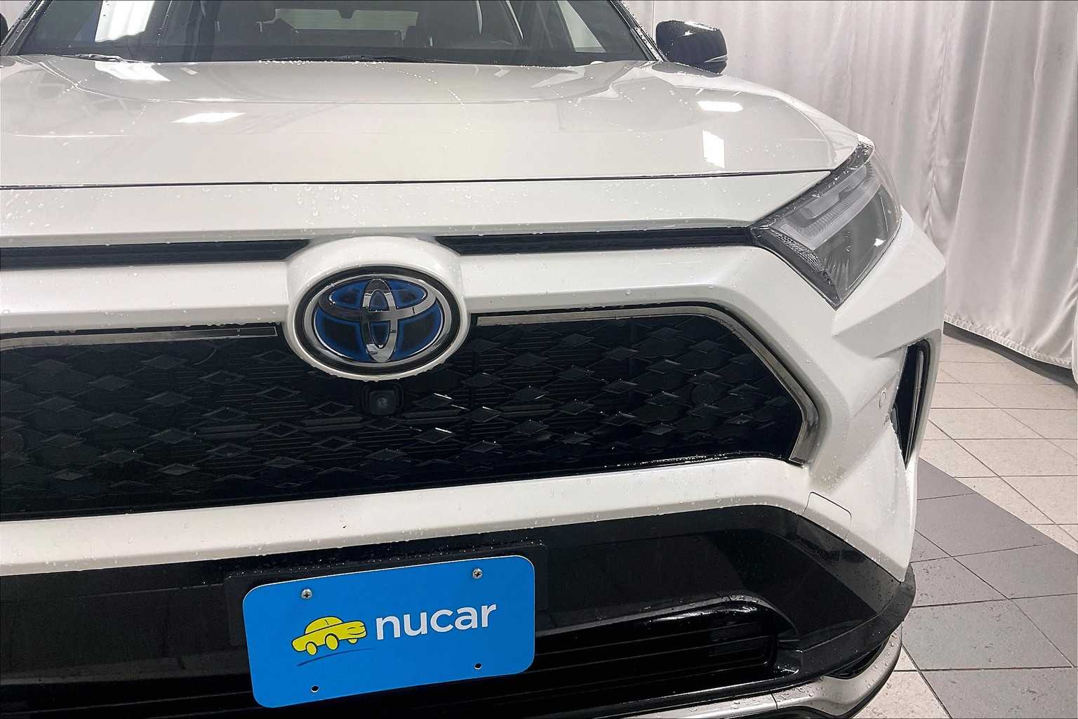 2022 Toyota RAV4 Prime XSE - Photo 33