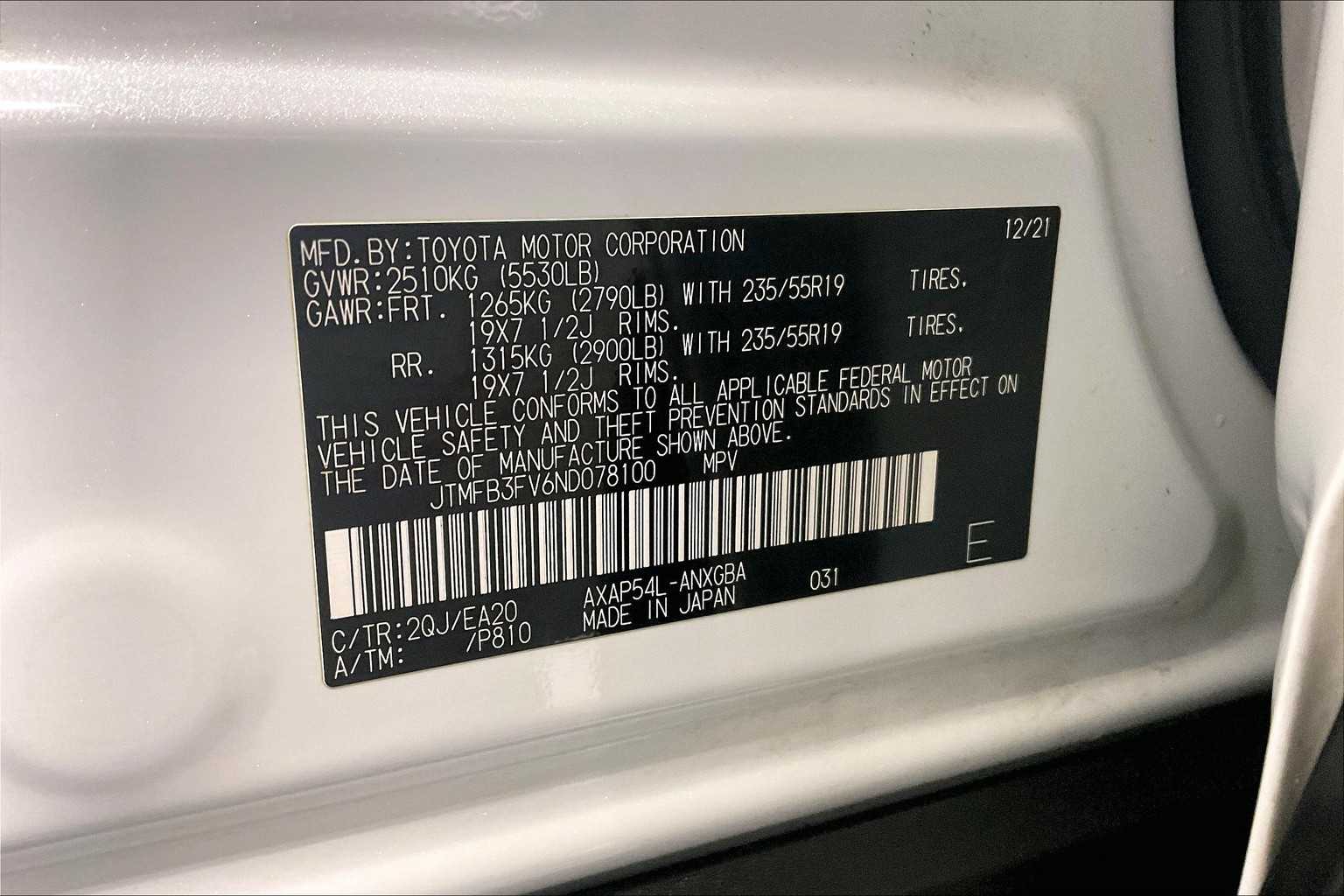 2022 Toyota RAV4 Prime XSE - Photo 37