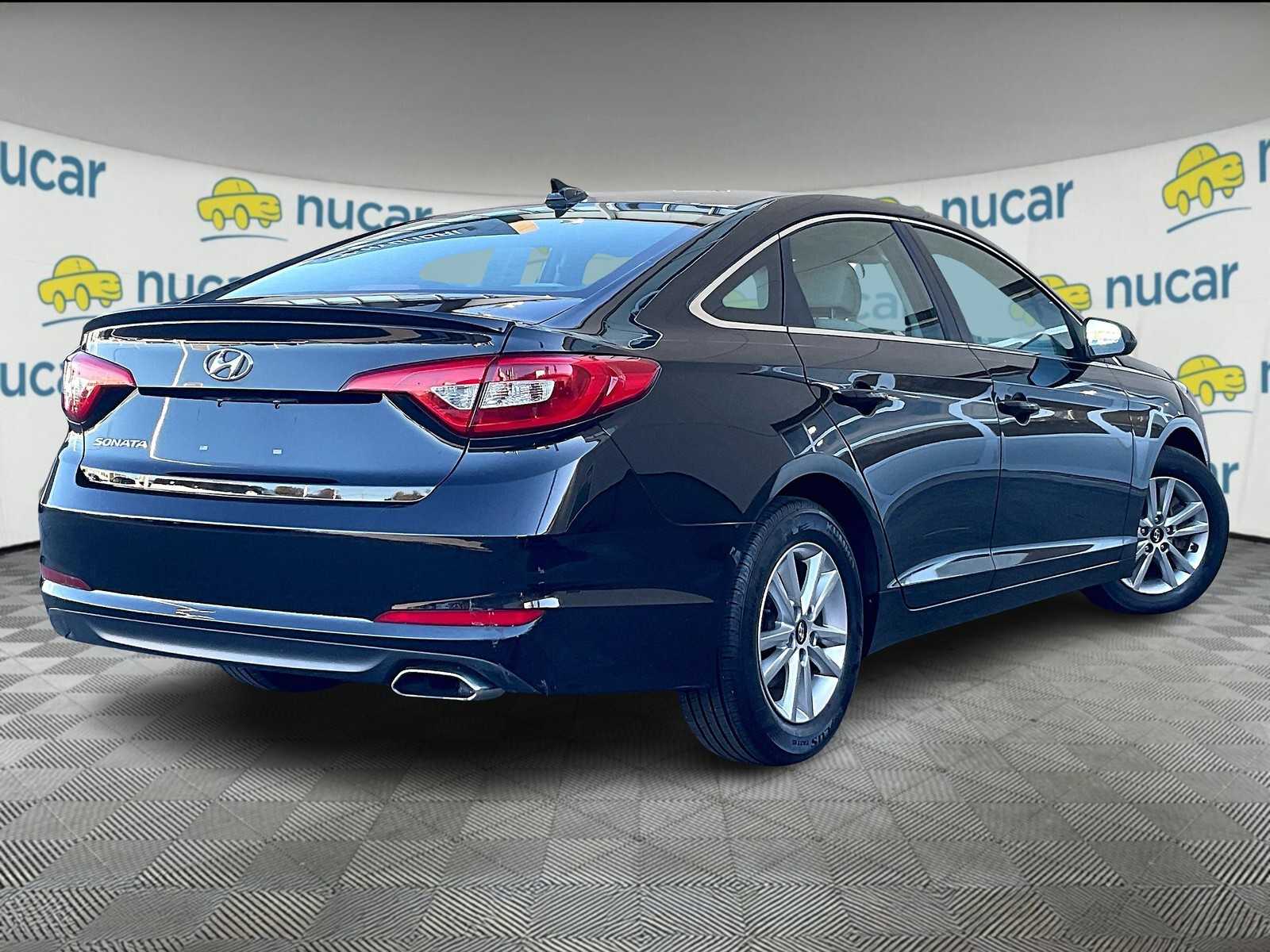 2015 Hyundai Sonata 2.4L SE - Photo 6