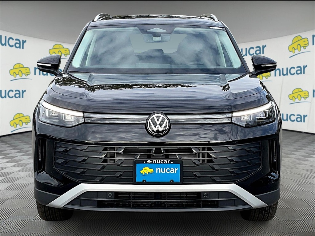 2025 Volkswagen Tiguan 2.0T SE - Photo 3