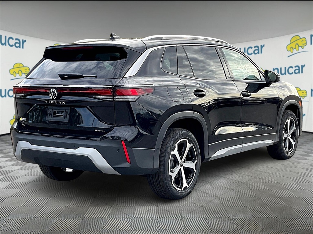 2025 Volkswagen Tiguan 2.0T SE - Photo 7