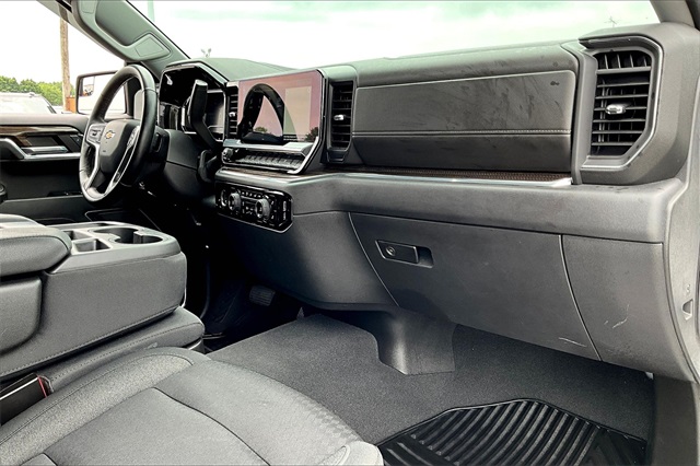 2023 Chevrolet Silverado 1500 LT - Photo 13