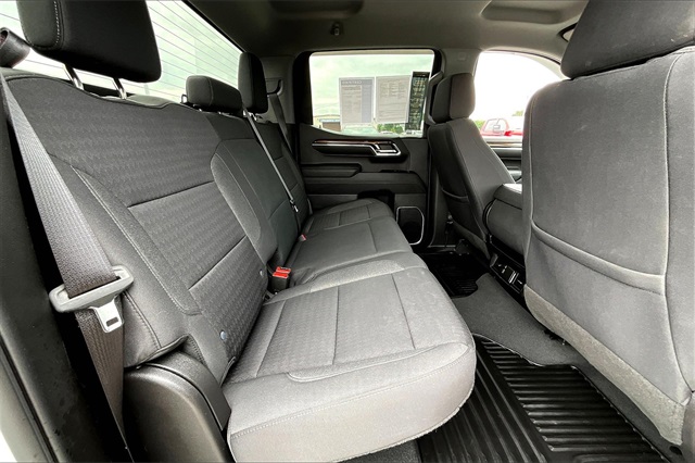 2023 Chevrolet Silverado 1500 LT - Photo 15