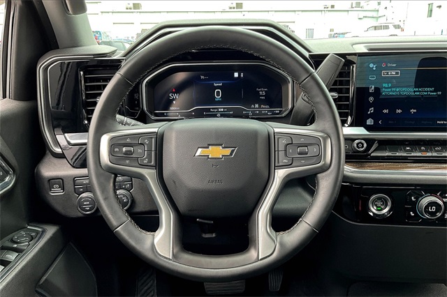 2023 Chevrolet Silverado 1500 LT - Photo 16
