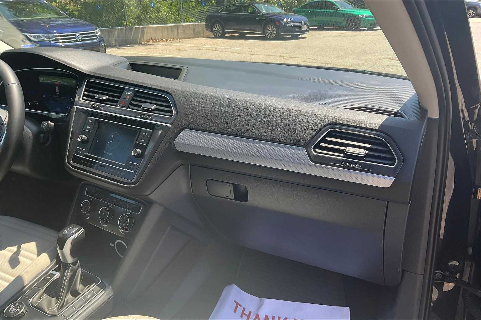 2024 Volkswagen Tiguan S - Photo 13