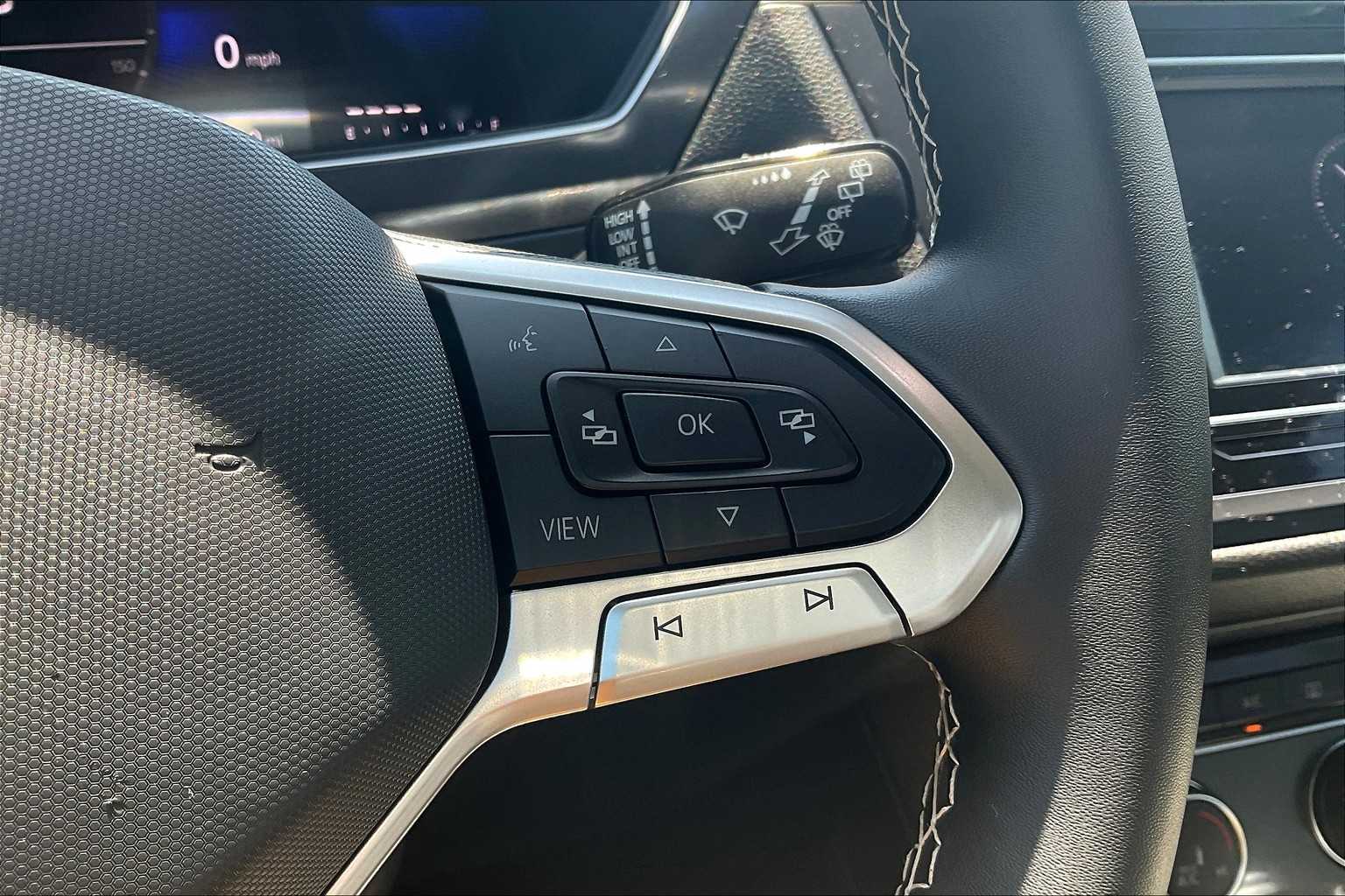 2024 Volkswagen Tiguan S - Photo 23